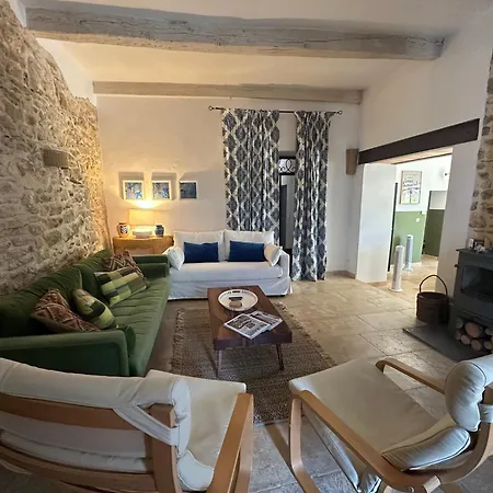 Ancien Prieure Renove - 