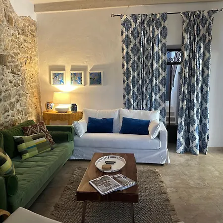 Vila Ancien Prieure Renove - 