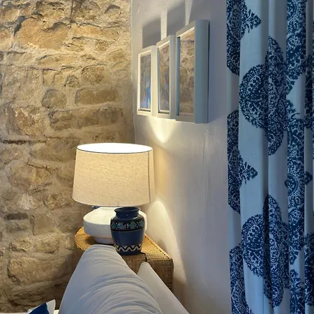 Ancien Prieure Renove - 