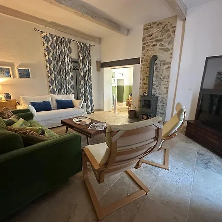 Ancien Prieure Renove - 