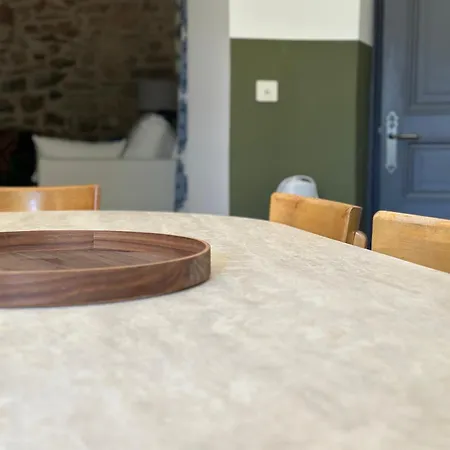 Ancien Prieure Renove - 