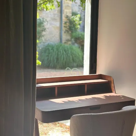 Ancien Prieure Renove - 