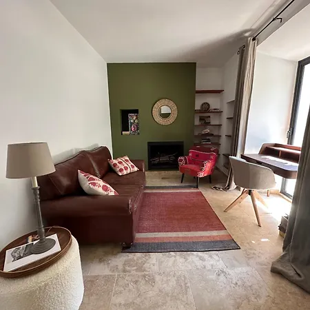 Ancien Prieure Renove - 