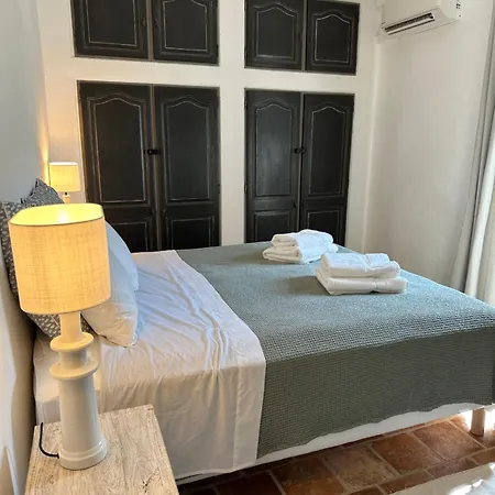 Ancien Prieure Renove - 