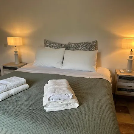 Ancien Prieure Renove - 
