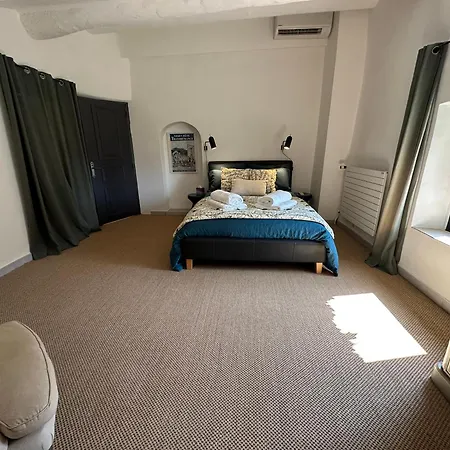 Ancien Prieure Renove - 