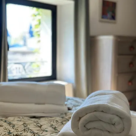 Ancien Prieure Renove - 