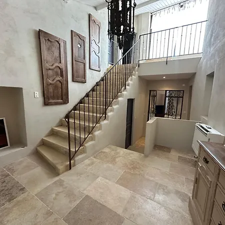 Ancien Prieure Renove - 