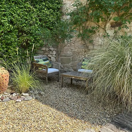 Ancien Prieure Renove - 