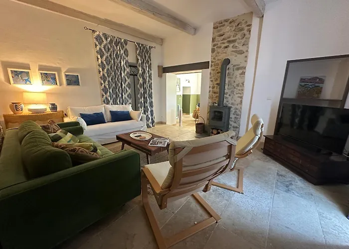 Ancien Prieure Renove - 