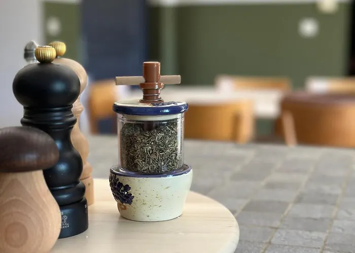 Вилла Ancien Prieure Renove - 