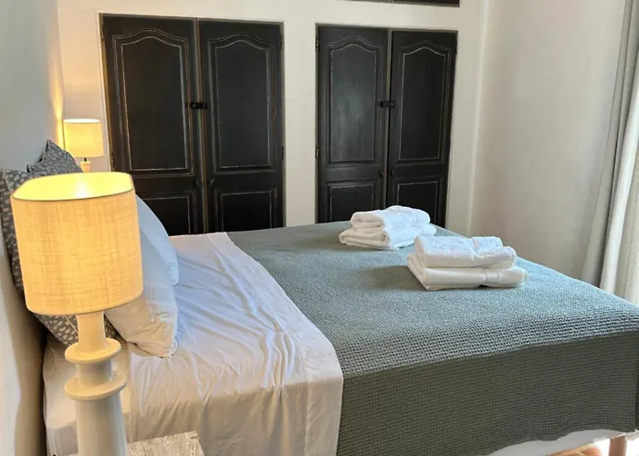 Ancien Prieure Renove - 