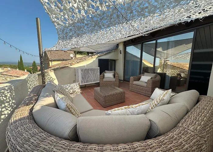 Вилла Ancien Prieure Renove - 