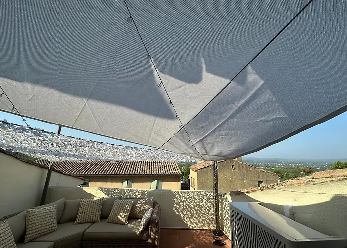Ancien Prieure Renove - 