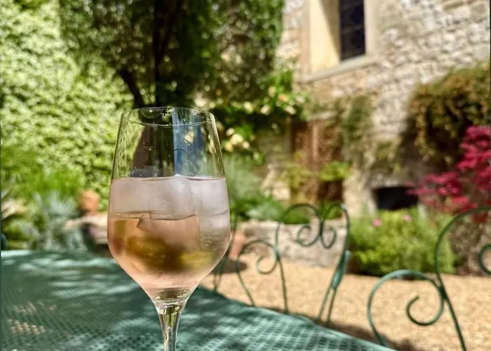 Ancien Prieure Renove - 