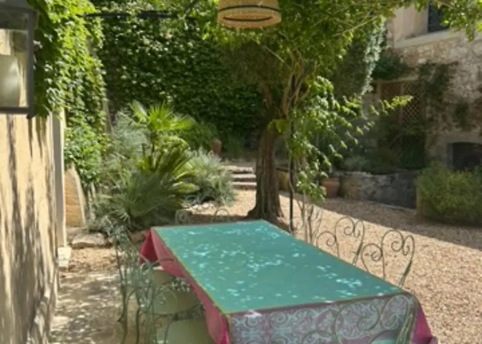 Ancien Prieure Renove - 