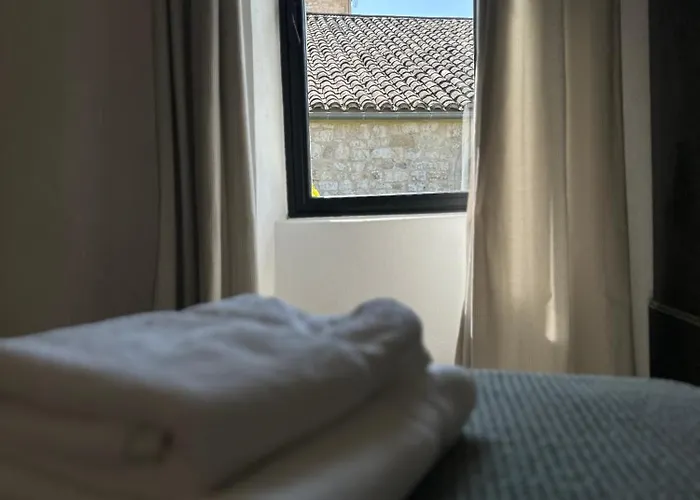 Ancien Prieure Renove - 