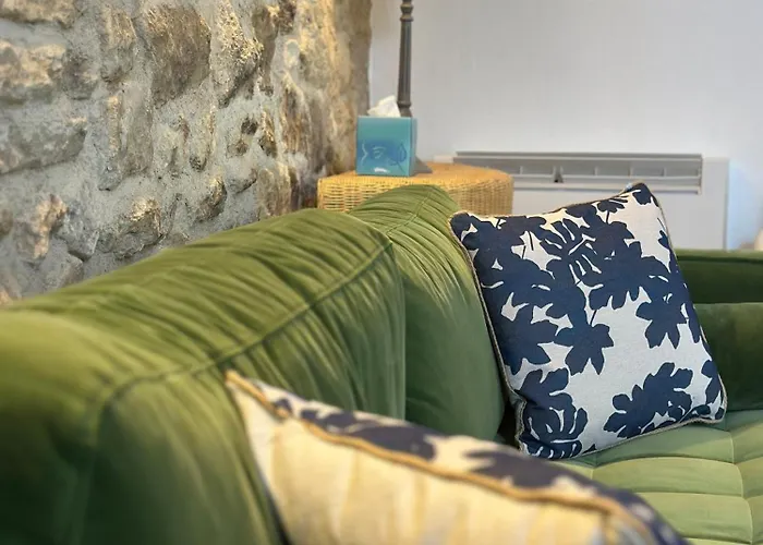 Вилла Ancien Prieure Renove - 