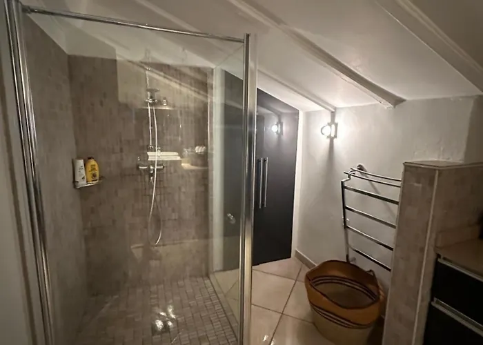 Ancien Prieure Renove - 